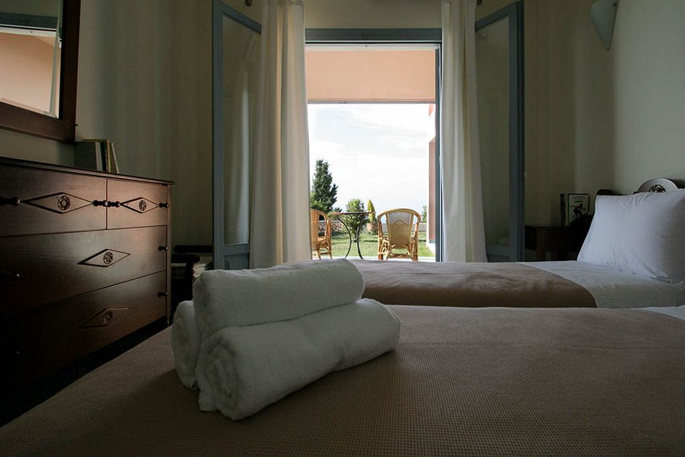 Mira Resort Agios Ioannis  Exterior photo